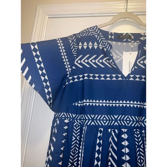 Bloom Chic Bloom Dress -Geometric Dress Dark Blue and White Size 14/16 1X - Picture 5 of 6